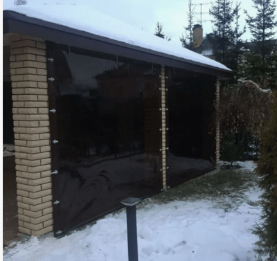 Тонированные мягкие окна с ручным приводом